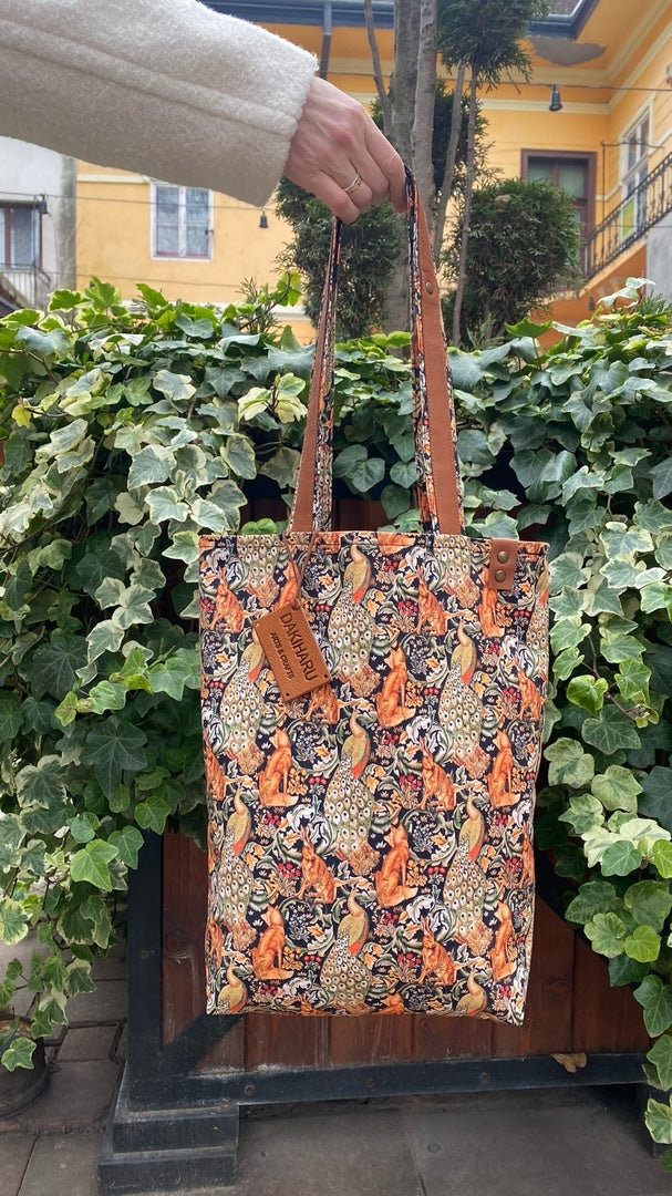 WILLIAM MORRIS, TOTE BAG - FOX