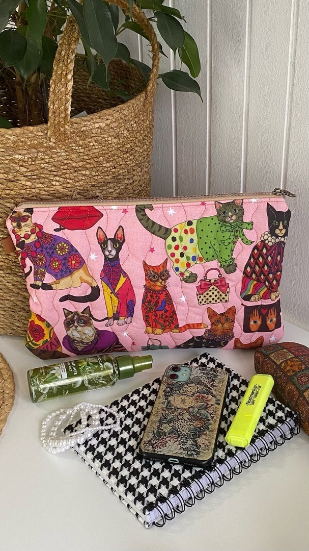 GLAMOROUS CATS, PINK - 100% pamuk