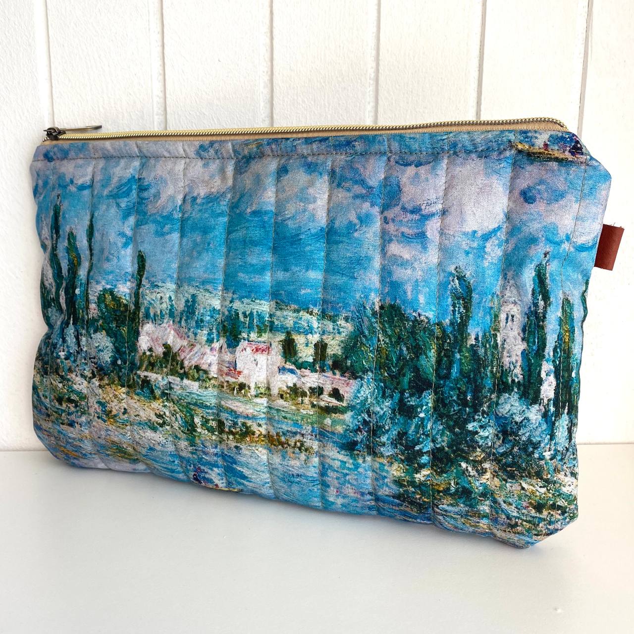 TORBA I NESESER- LANDSCAPE