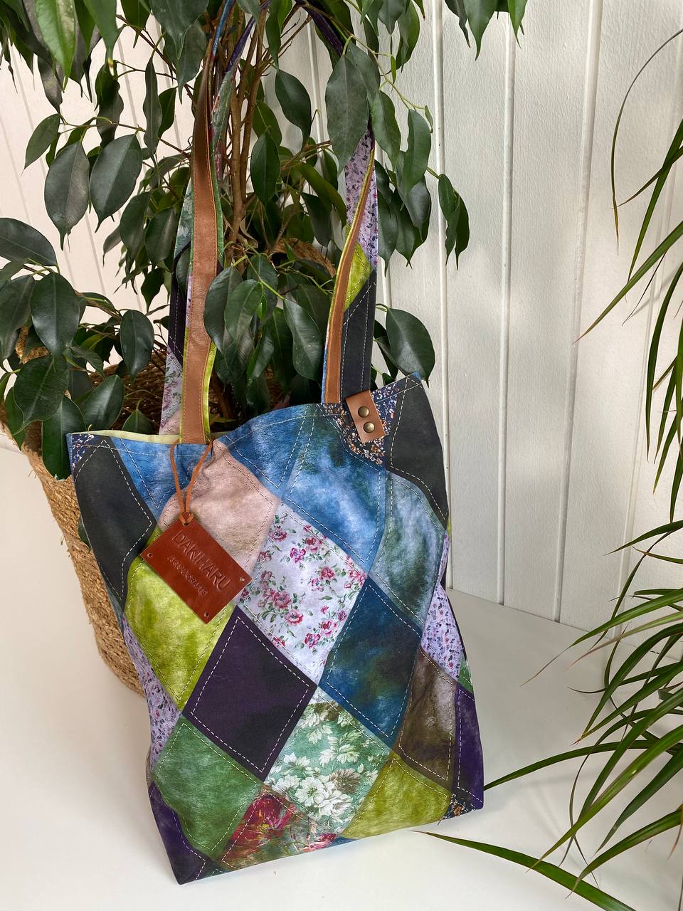 DIAMONDS - TOTE BAG