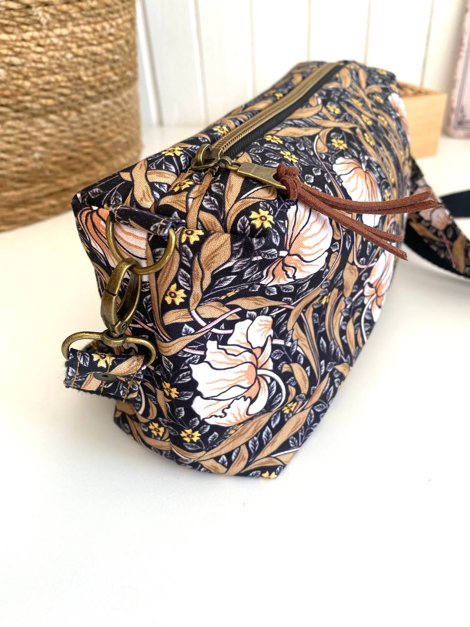 TORBICA "MORRIS, PIMPERNEL" - MODEL SONJA