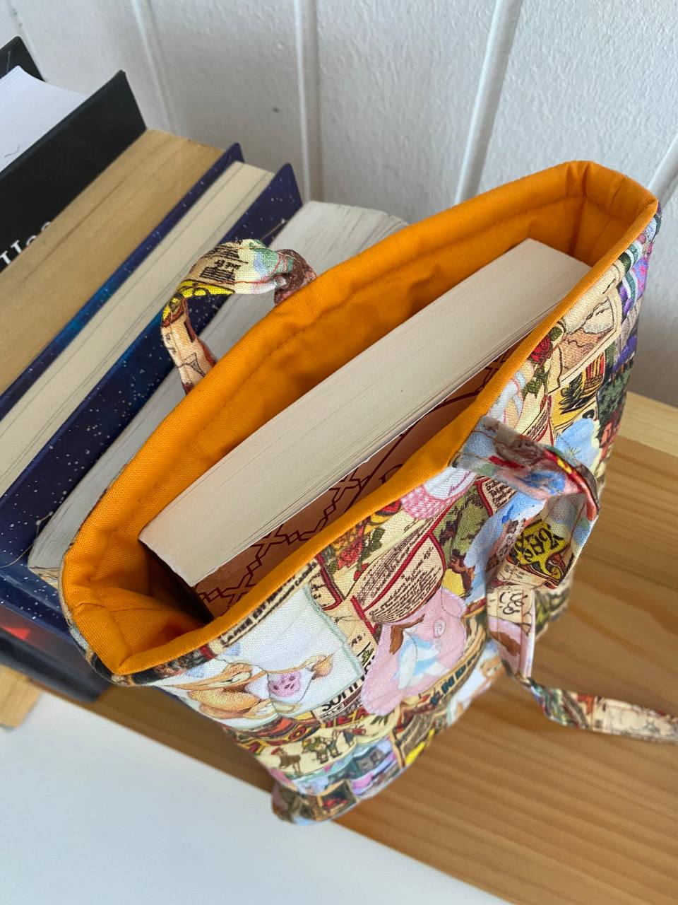 FUTROLA ZA KNJIGE - VINTAŽ, MEDVEDIĆ