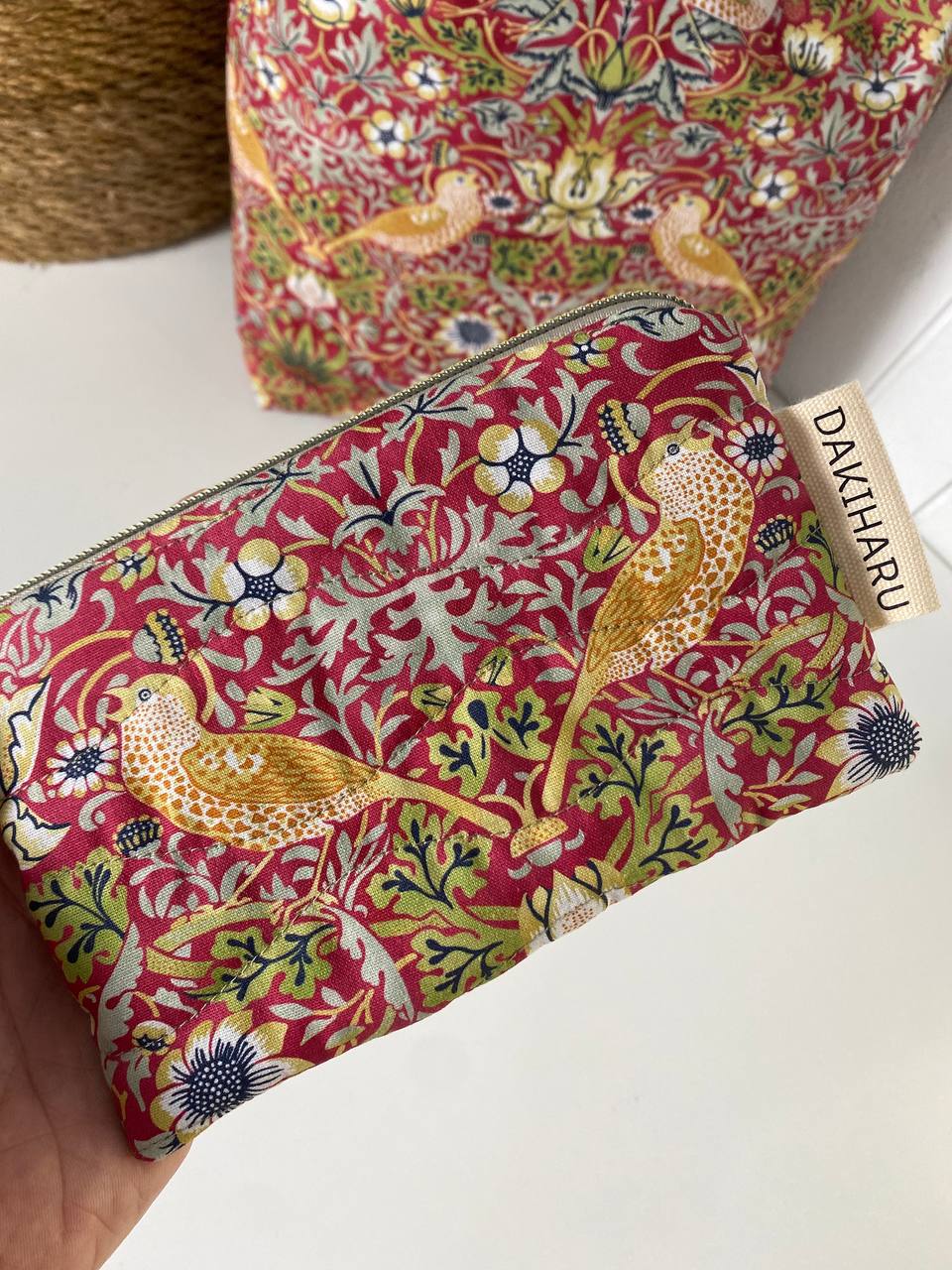 SET, TORBA I NESESER - MORRIS, STRAWBERRY THIEF, СRVENA