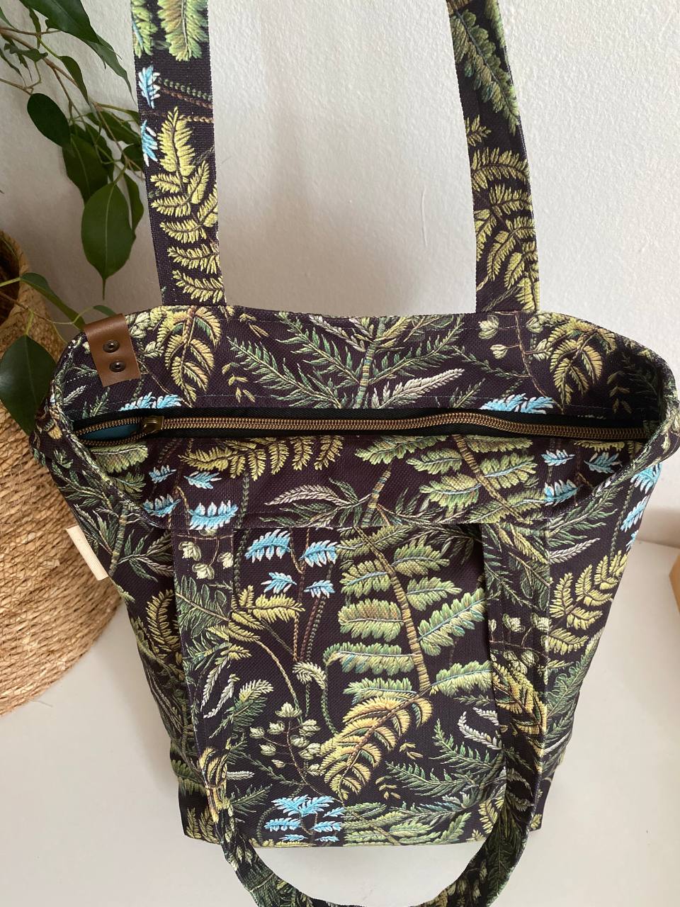 PAPARAT - SET TORBA I NESESER