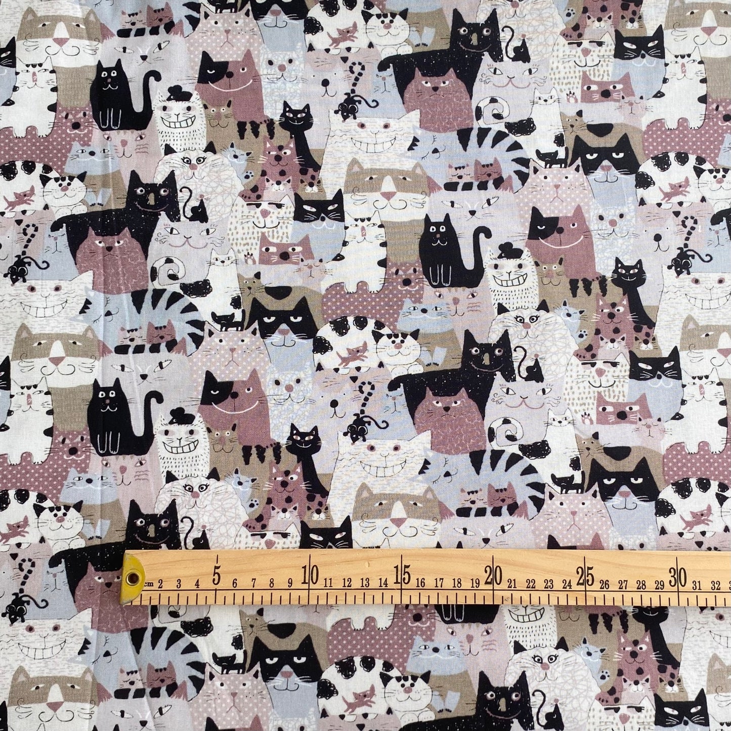 Tkanine za šivenje - ČEŠIRSKE MAČKE
