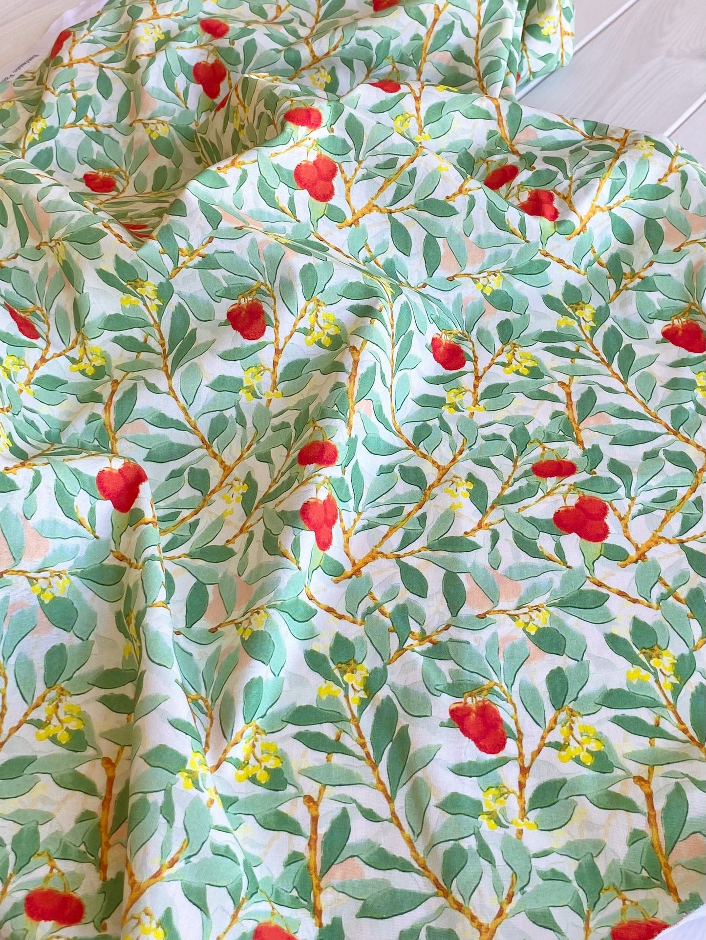 BOBICE NA SVETLOSTI U STILU MORISA - 100% pamuk