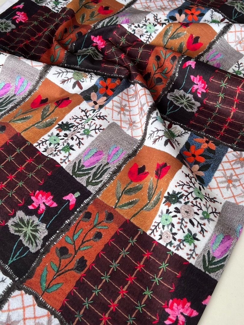 Tkanine za šivenje - KOMBINOVANI CVETNI ORNAMENT