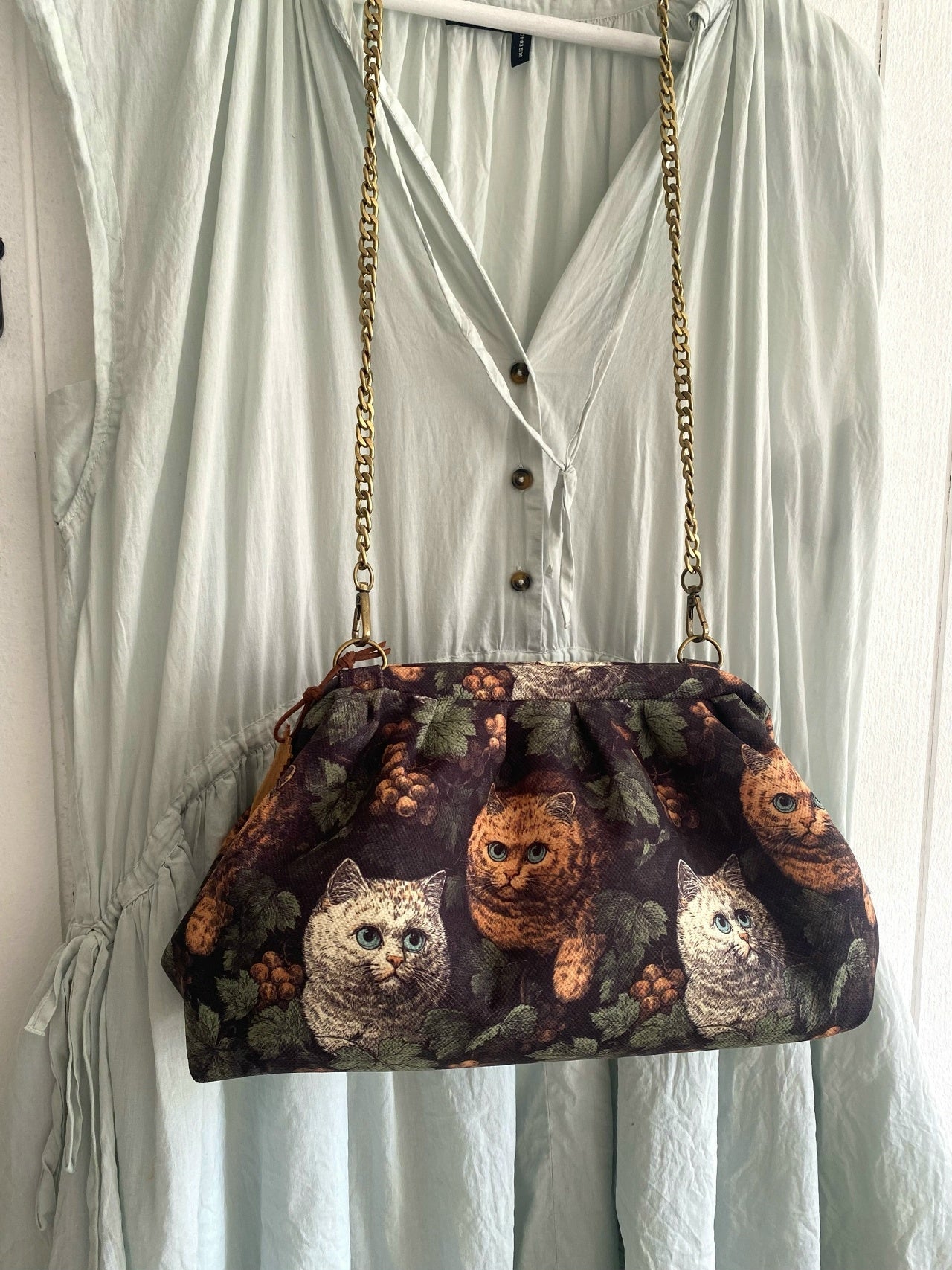 ŠUMSKE MAČKE,  MODEL POUCH