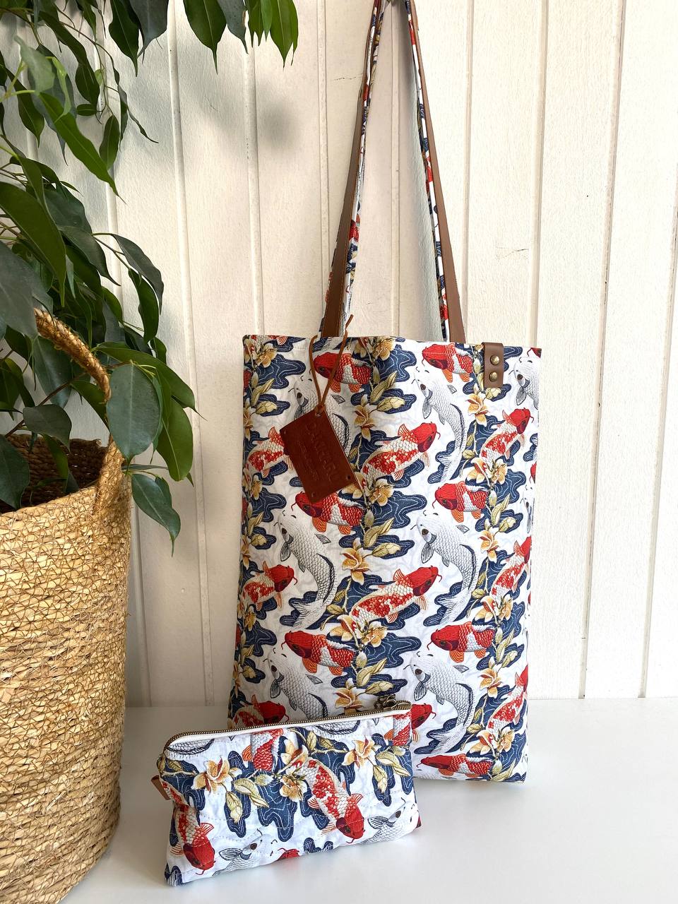Torba i mini neseser, KOI CARP, BELI