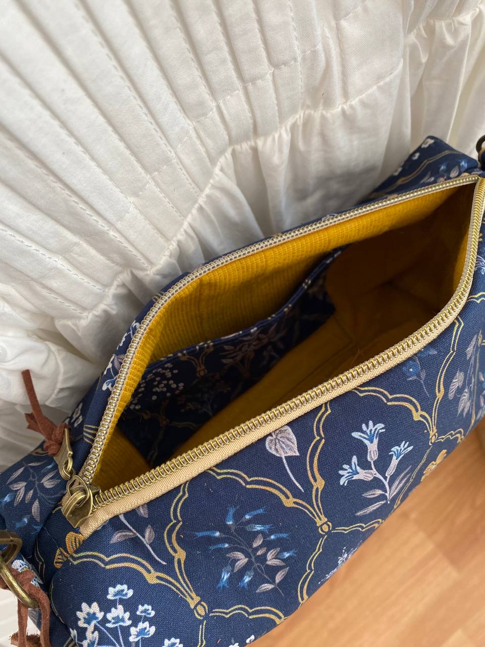 TORBICA PLAVA ARABESKA - MODEL SONJA