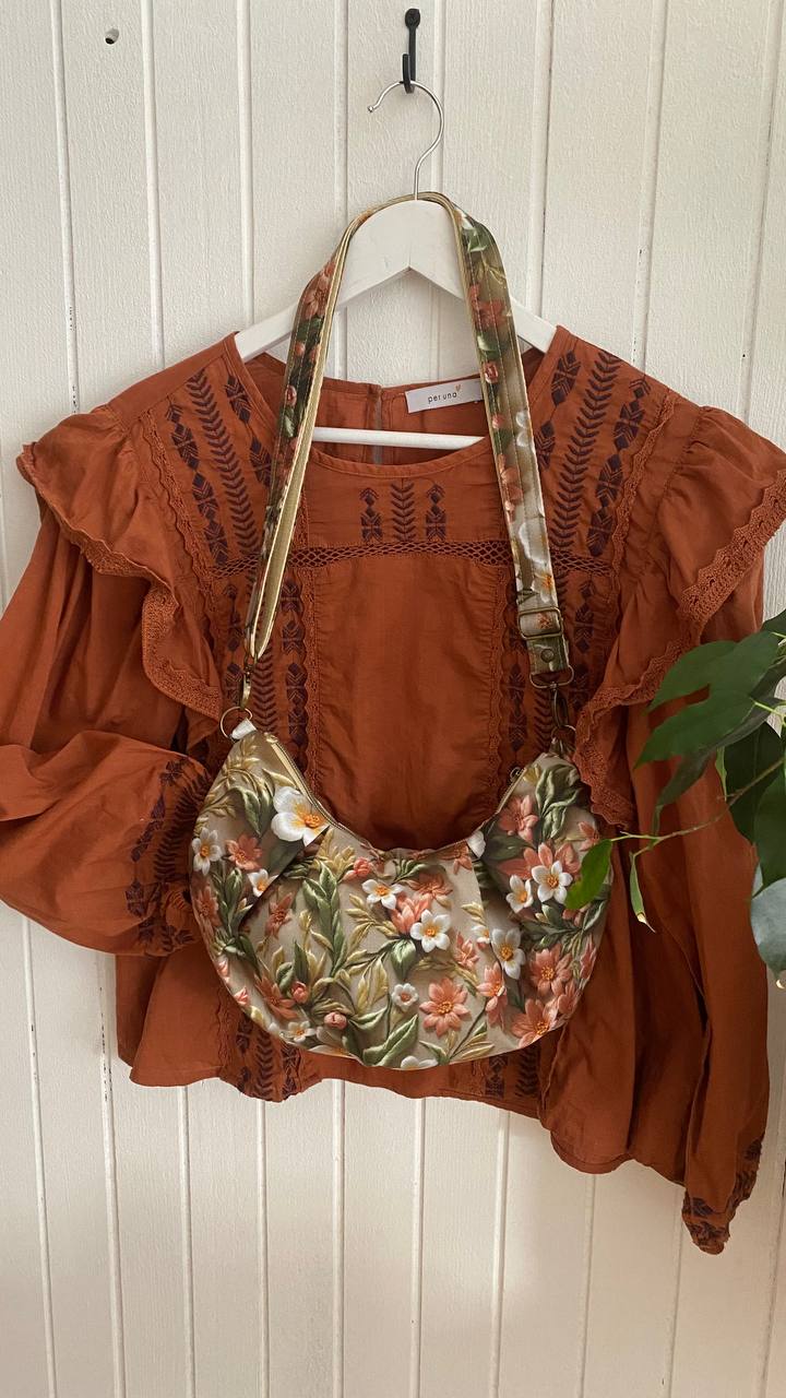 TORBA KROASAN - CVEĆE NA KAMENU