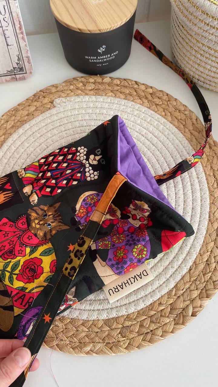 FUTROLA ZA KNJIGE - GLAMUROZNE MAČKE