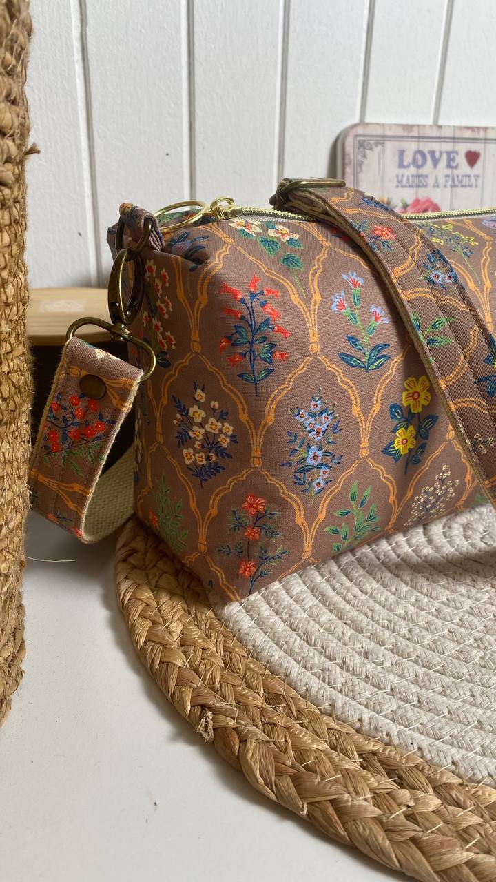 TORBICA  "FLORAL ARABESQUE" - MODEL SONJA