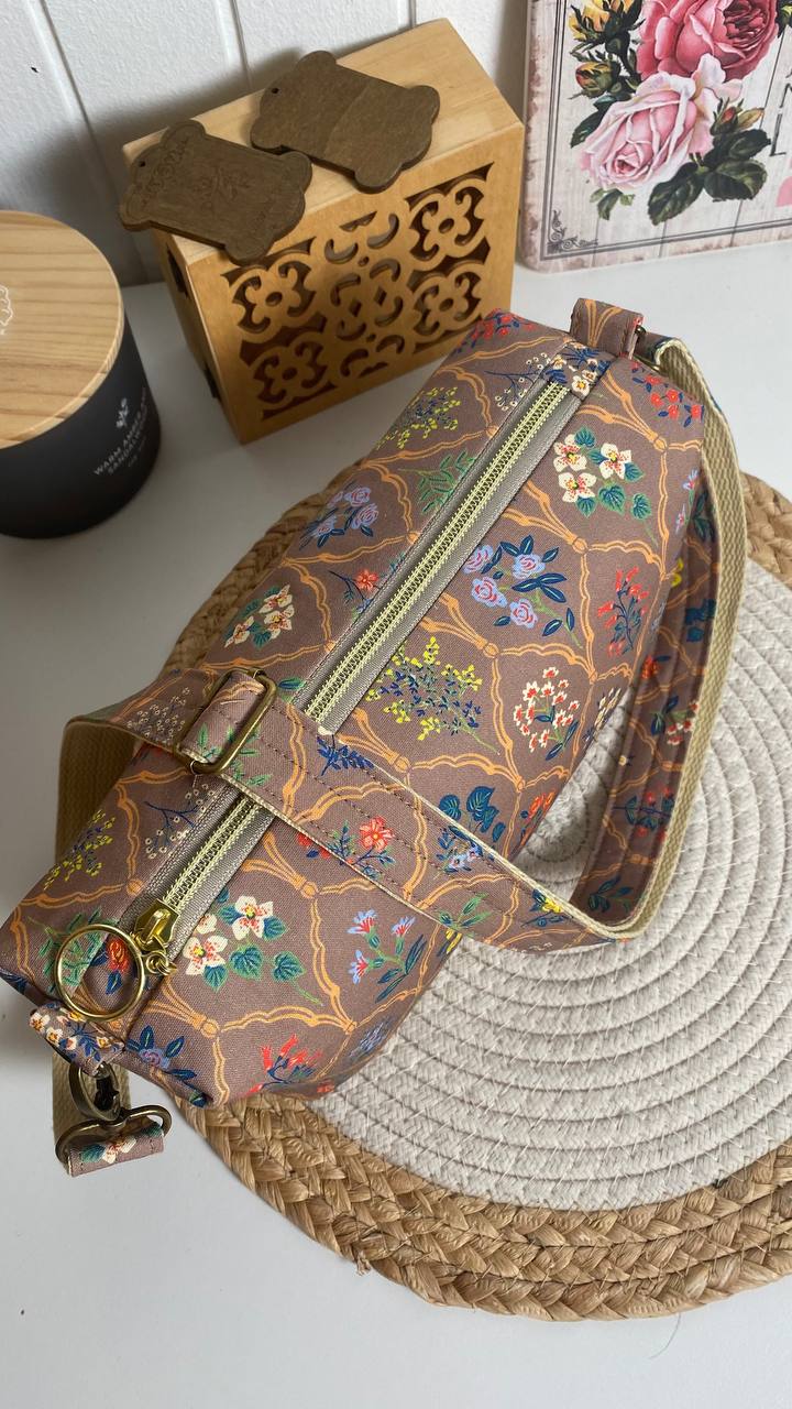 TORBICA  "FLORAL ARABESQUE" - MODEL SONJA