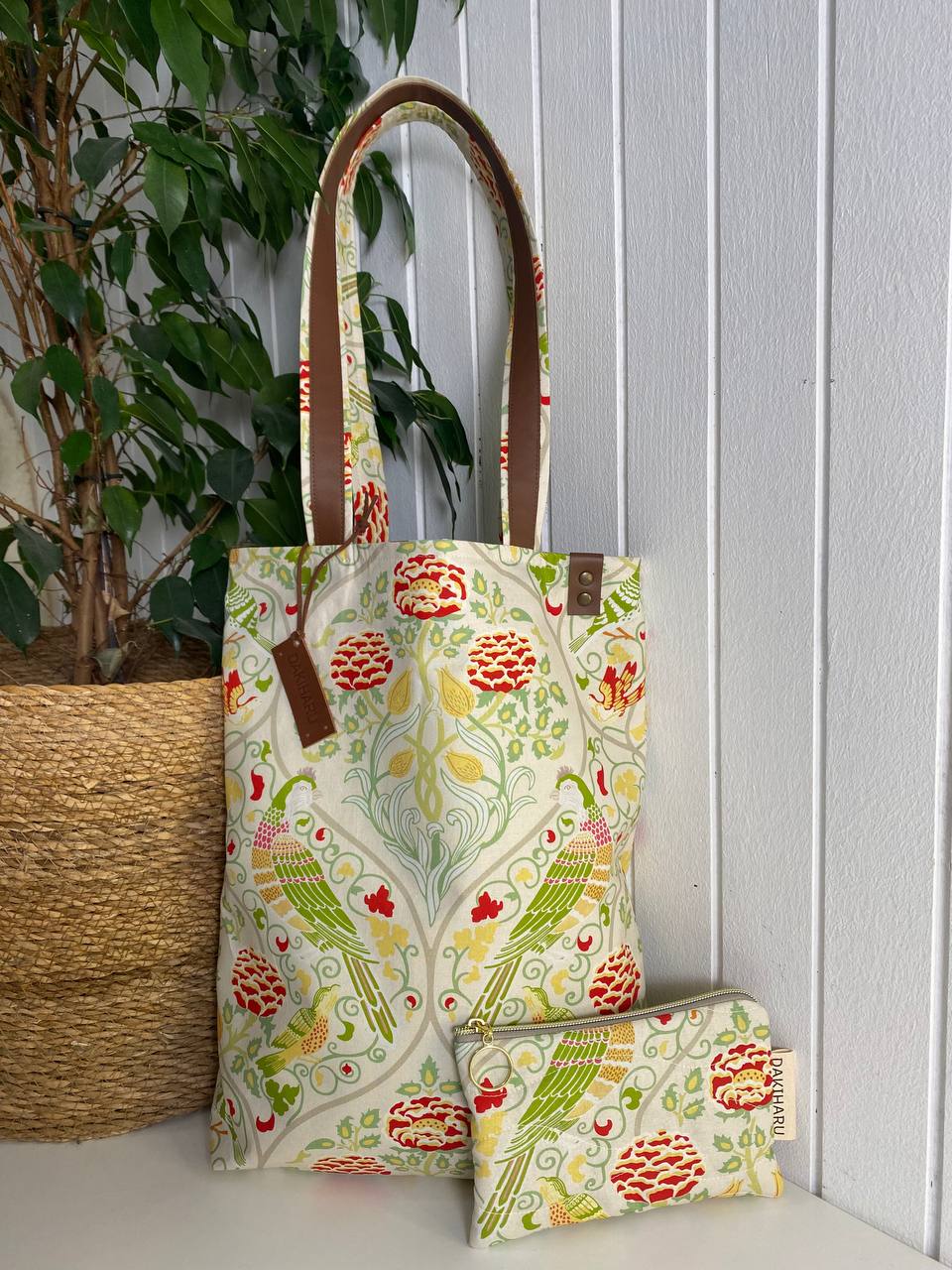 SET, TORBA I NESESER - MORRIS, SEASONS BY MAY, SVETLA