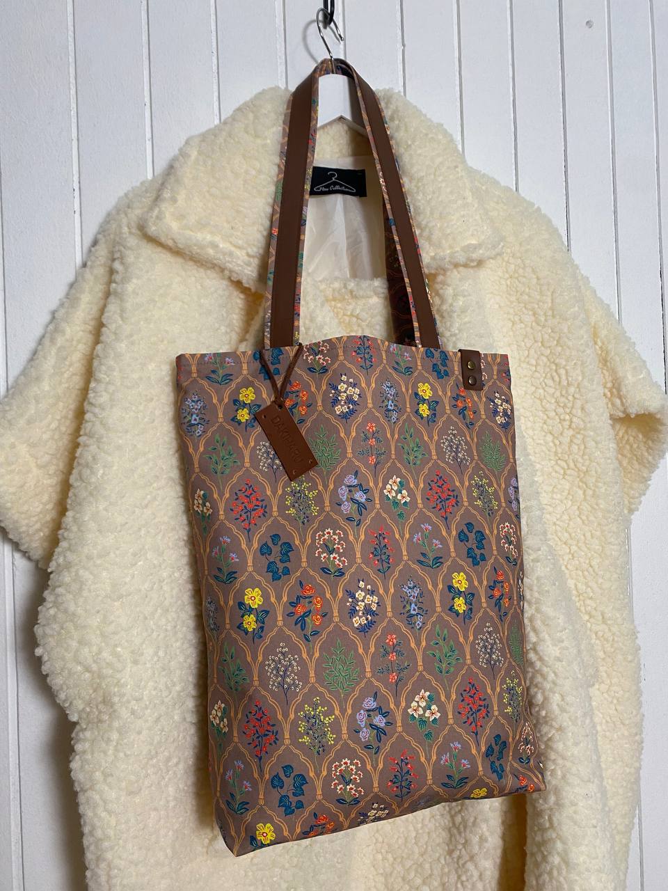 SET, TORBA I NESESER - BOTANIČKA ARABESKA