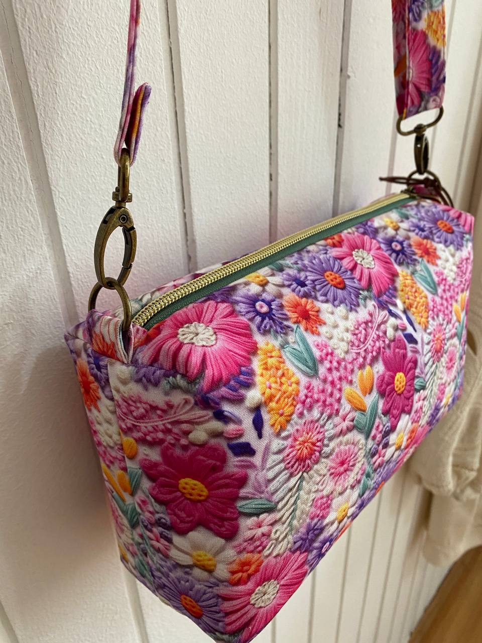 TORBICA  "СVETNA NEŽNOST" - MODEL SONJA