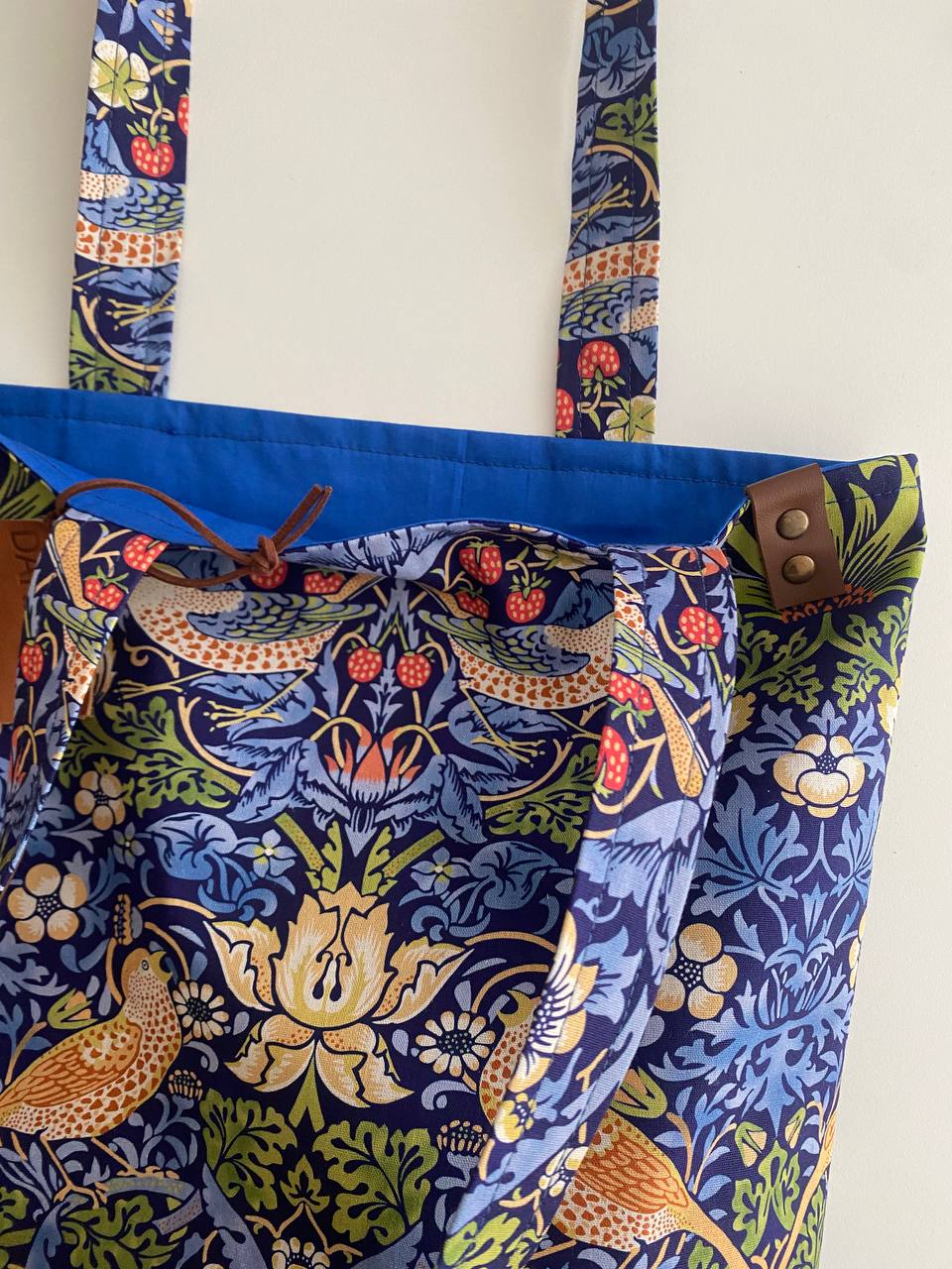 SET, TORBA I NESESER - STRAWBERRY THIEF