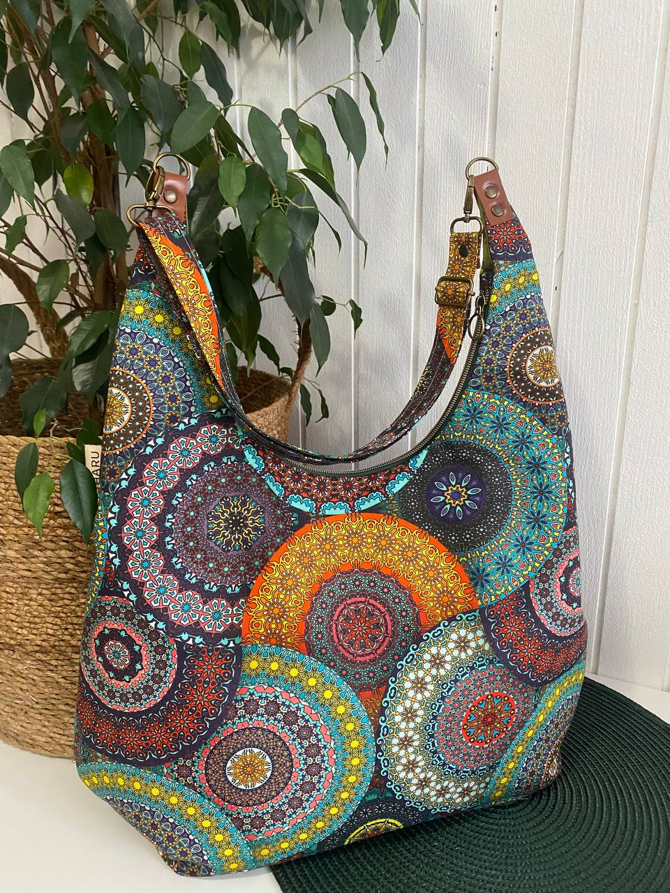TORBA MANDALA - MODEL HOBO