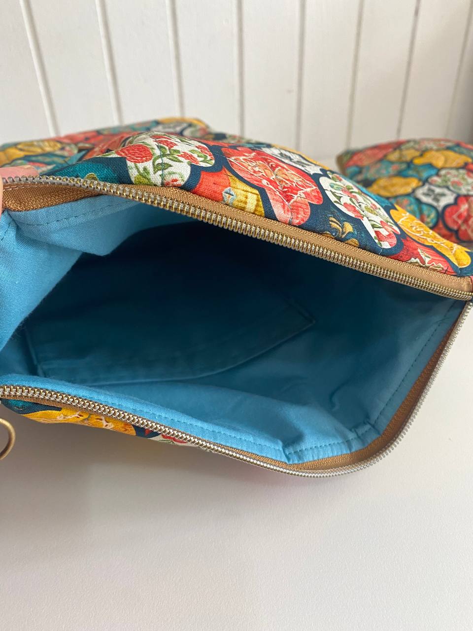 SET - TORBA I NESESER - FIGULARNI PEČVORK