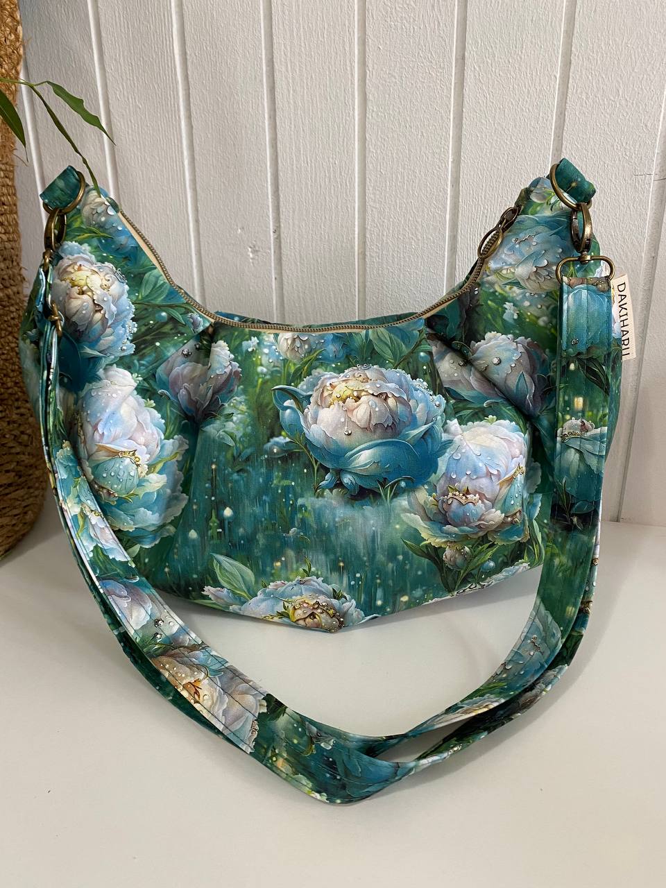 TORBA KROASAN U UVEĆANOJ VELIČINI - ZELENA FANTAZIJA