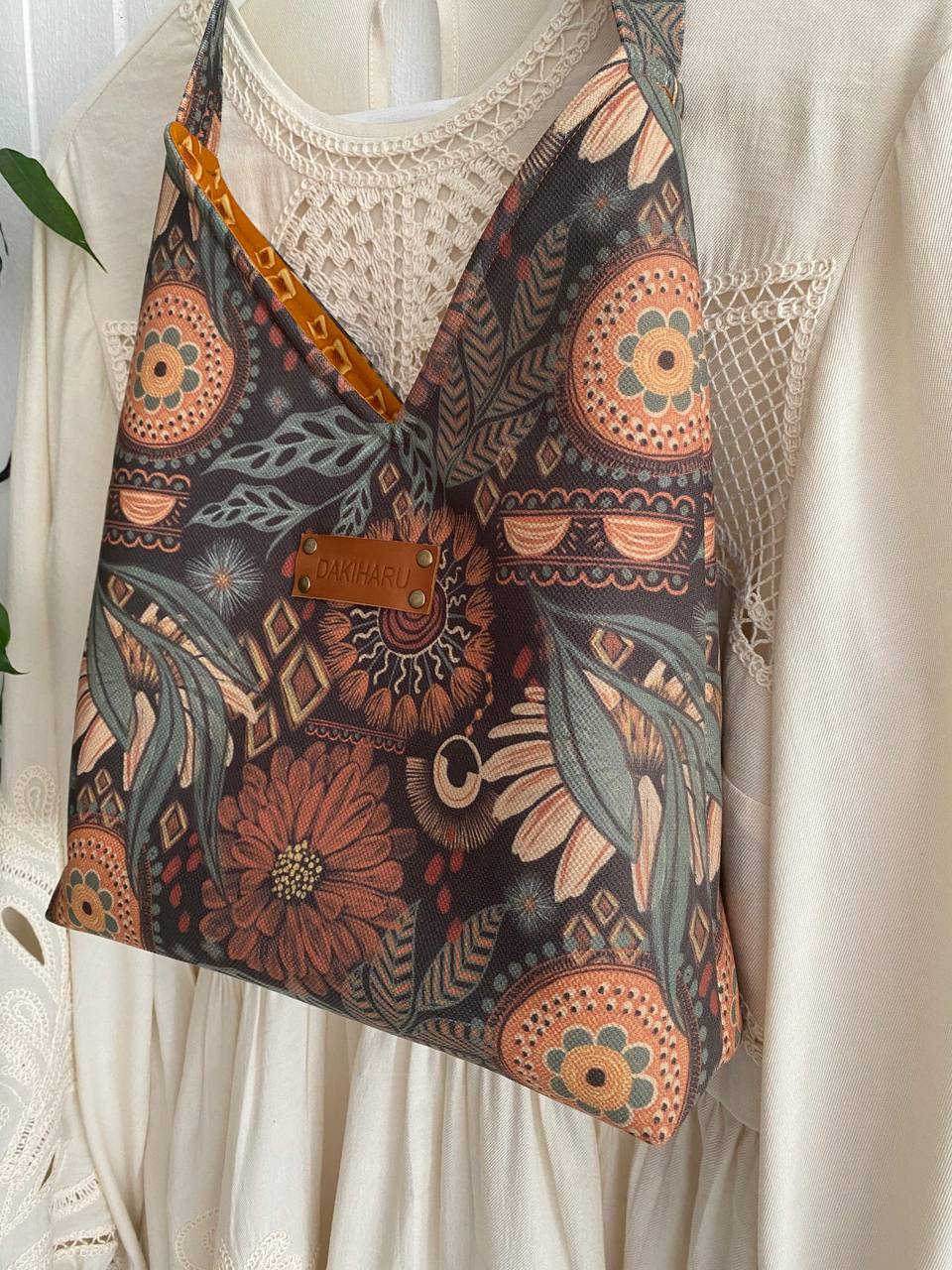 SET BOHO BLISS, TORBICA I NESESER