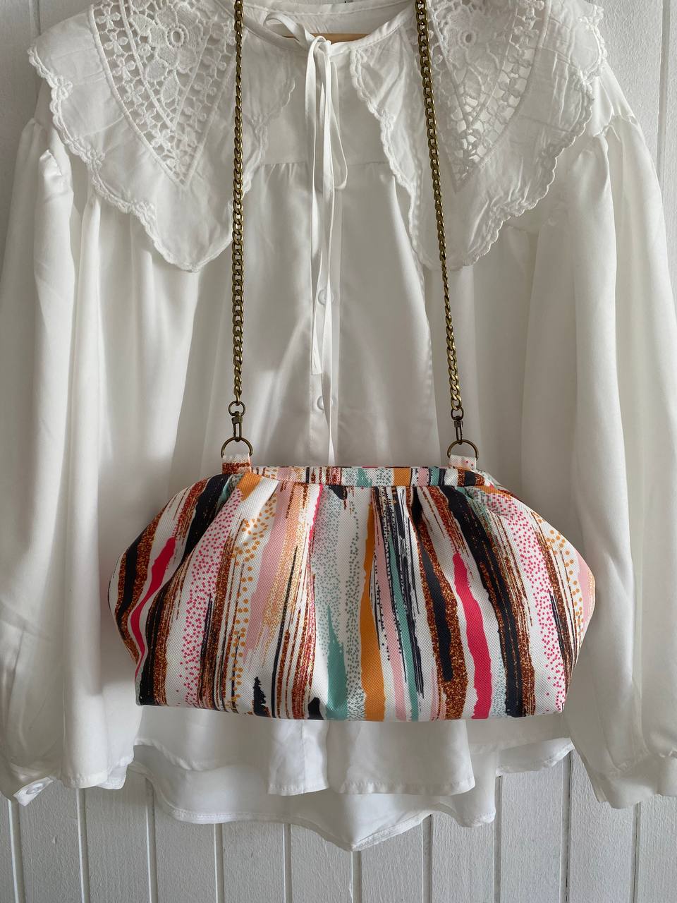 TORBA, APSTRAKTNE PRUGE,  MODEL POUCH