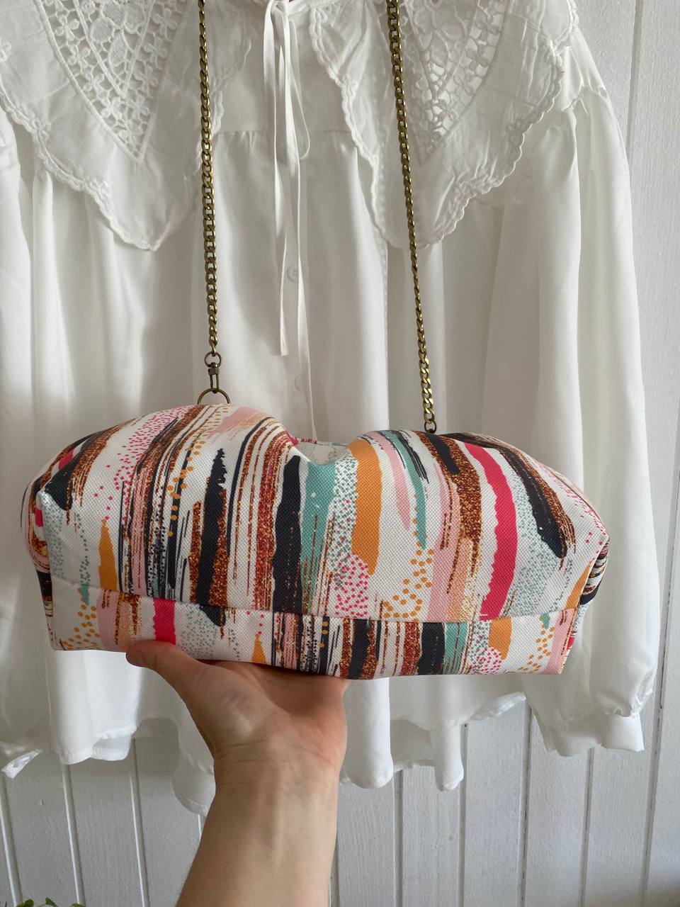 TORBA, APSTRAKTNE PRUGE,  MODEL POUCH