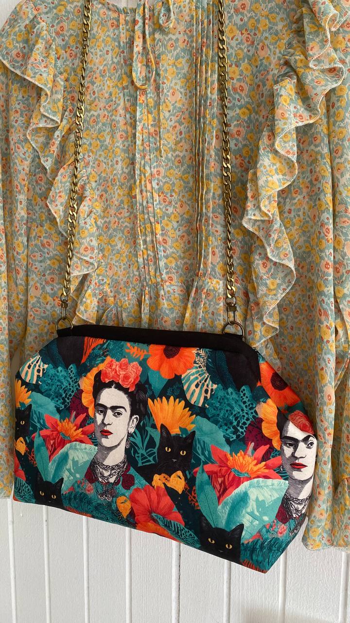 POUCH - FRIDA