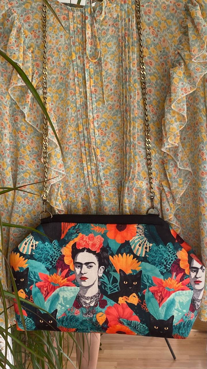 POUCH - FRIDA