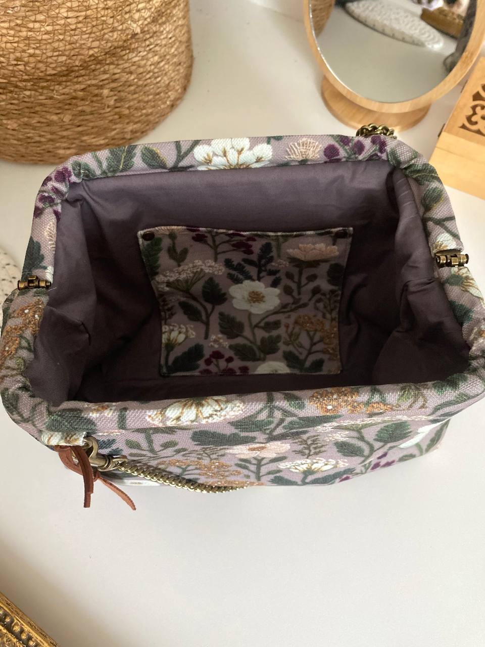 POUCH - Soft Bloom, Toplo Siva